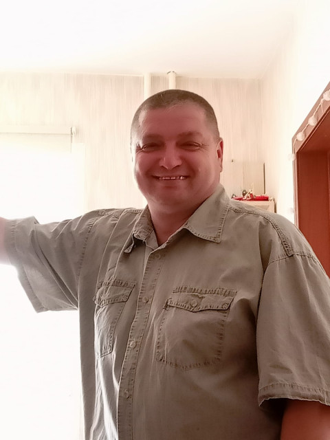 Василий, Россия, Новосибирск, 51 год, 1 ребенок. Познакомлюсь с женщиной для дружбы и общения.Разведен, работаю, не много заикаюсь. Живу в Ленинском районе на улице Титова