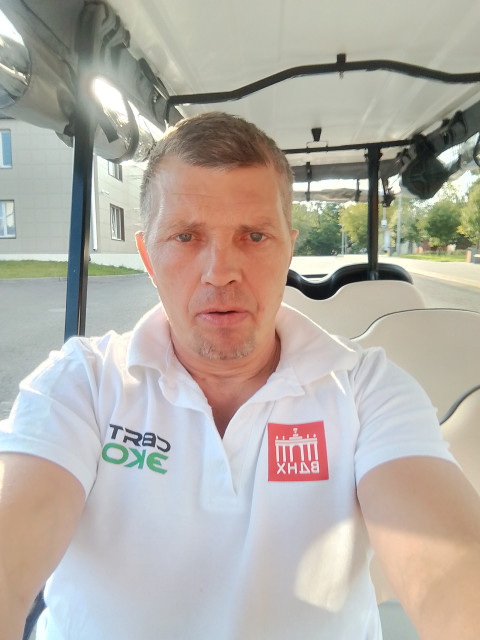 Денис Угрюмов, Москва, м. Алтуфьево. Фото на сайте ГдеПапа.Ру