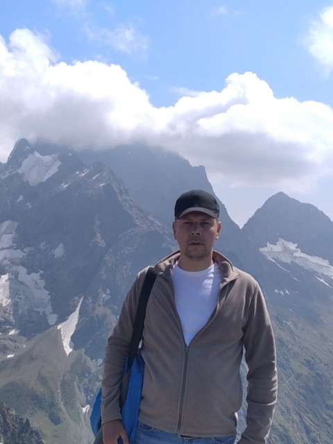 Игорь, Россия, Лермонтов, 45 лет. Познакомлюсь с женщиной для дружбы и общения, которая разделяет мои взгляды и предпочтения.Добрый день. Готов к общению с интересной спутницей, которая разделяет мои взгляды и симпатии. Не лю