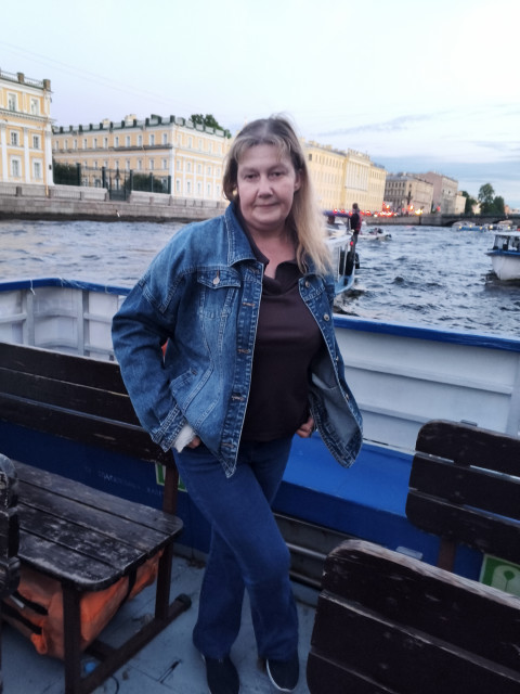 Светлана, Санкт-Петербург, м. Проспект Ветеранов, 43 года, 2 ребенка. Ищу мужчину 42-45 лет для серьёзных отношений. 🙂Ищу мужчину для серьёзных отношений.. 🙂