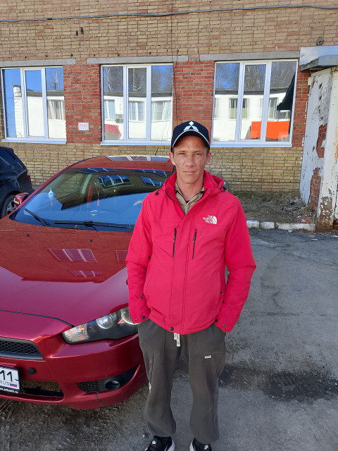 Артём, Россия, Сыктывкар, 36 лет. Познакомлюсь с женщиной для любви и серьезных отношений, брака и создания семьи, воспитания детей.Не пью, работаю водителем, в свободное время хожу на рыбалку