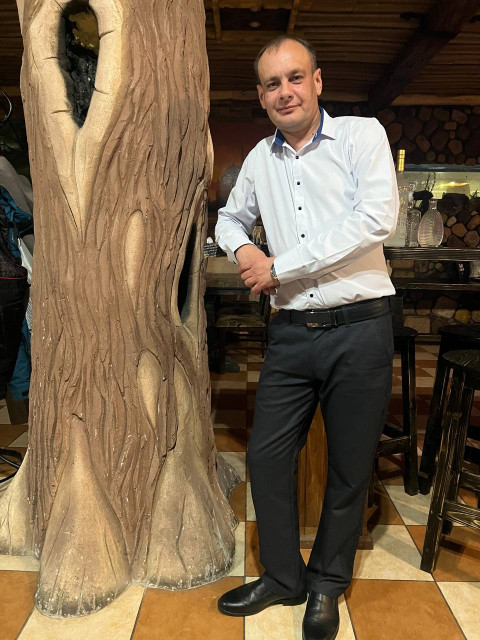 Олег, Мариуполь, 45 лет, 1 фото. Ищу знакомство