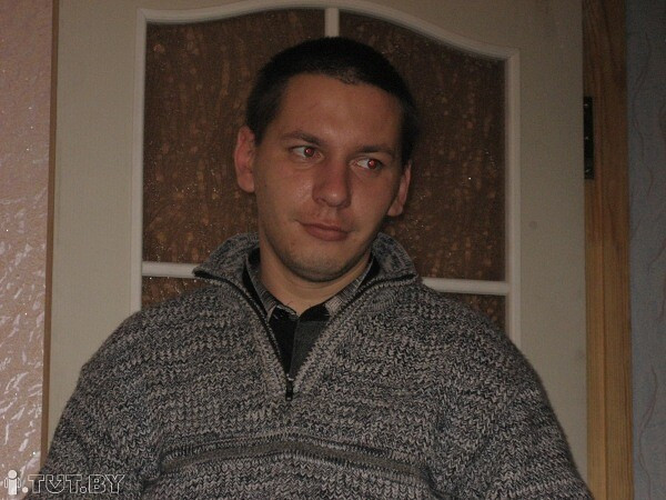 Вячеслав Спиридонов, Беларусь, Витебск, 45 лет. Хотелось бы встретить женщину для общения илиРодился и вырос в Витебске. В армии был во всей республике и за границей. В пятом году был женат чер