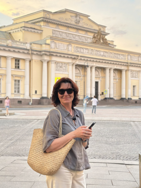 Татьяна, Россия, Санкт-Петербург, 58 лет. Познакомлюсь с мужчиной для любви и серьезных отношений, брака и создания семьи. 
Три критерия мужчЖизнерадостная, оптимистичная, легкая на подъем. Только серьезные отношения.