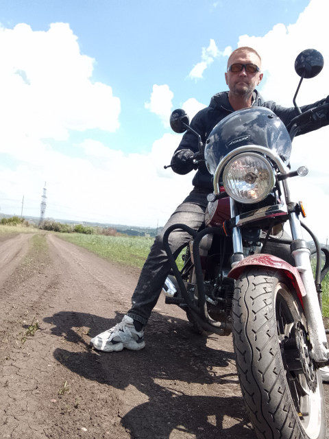 Василий, Россия, Донецк, 41 год. Познакомлюсь с женщиной для любви и серьезных отношений, брака и создания семьи, воспитания детей, р Анкета 834079. 