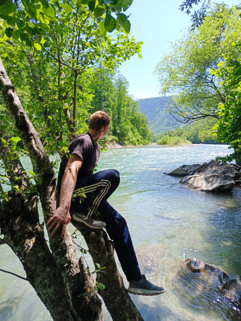 Николай, Россия, Ростов-на-Дону, 35 лет. Хочу встретить женщину которая готова играть в долгую на правах равного. Если у тебя в голове зарослВсем привет. Ищу человека для командной игры в жизнь и достижения общих целей. Полон сил и энергии. 