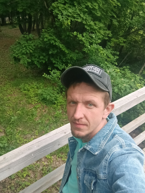 Дмитрий, Россия, Саратов, 35 лет, 1 ребенок. Познакомлюсь с женщиной для любви и серьезных отношений.Познакомлюсь с девушкой