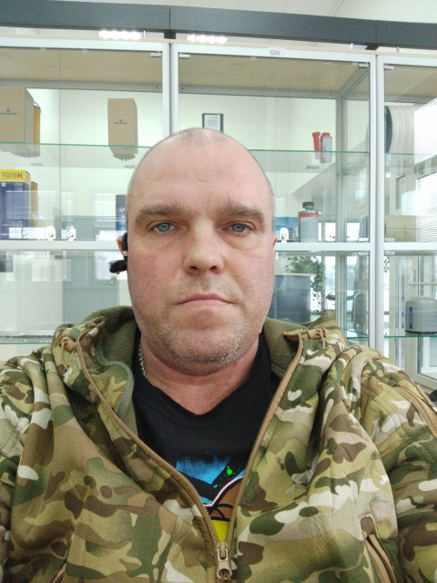 Виталий, Люберцы, 45 лет. Познакомлюсь с женщиной для любви и серьезных отношений, дружбы и общения.  Анкета 834579. 