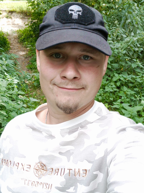 Юрий, Россия, Кострома, 34 года. Познакомлюсь с женщиной для любви и серьезных отношений, брака и создания семьи, воспитания детей, дДобрый, весёлый, отзывчивый воспитанный