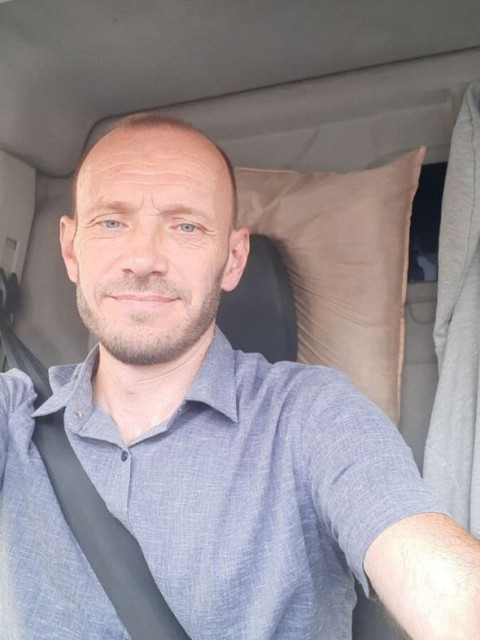 Слава, Россия, Москва, 48 лет. Познакомлюсь с женщиной для любви и серьезных отношений. Анкета 834808. 