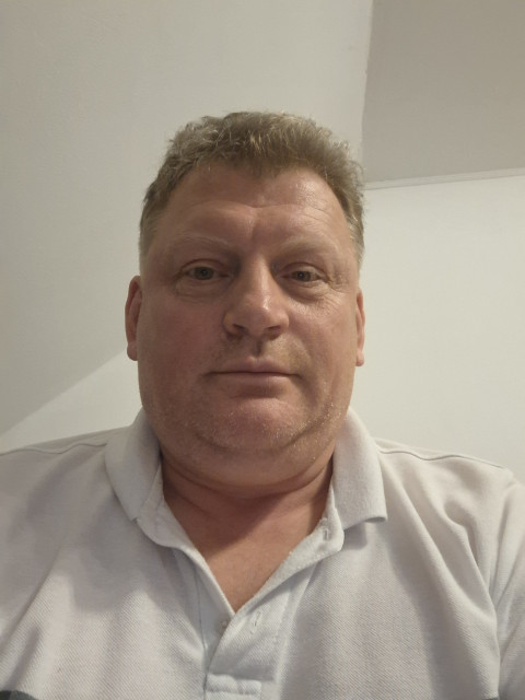 Виктор, Россия, Тула, 50 лет, 1 ребенок. Познакомлюсь с женщиной для дружбы и общения. И больше и дальше  Анкета 834854. 