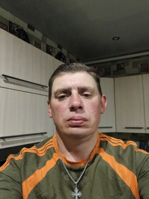 Дима, Беларусь, Узда, 39 лет. Он ищет её: Познакомлюсь с женщиной для любви и серьезных отношений. Анкета 835390. 