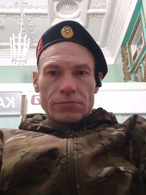 Виктор, Россия, Рыльск, 42 года. Познакомлюсь с женщиной для брака и создания семьи, рождения совместных детей.Жизнерадостный