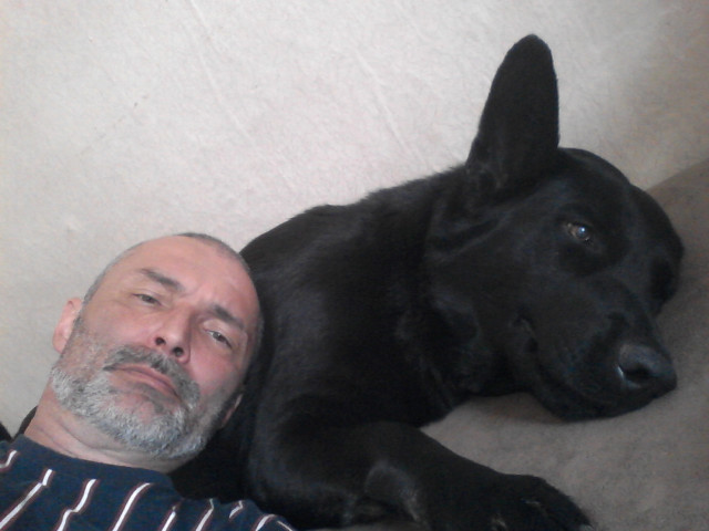 Константин, Россия, Новороссийск, 52 года, 2 ребенка. Познакомлюсь с женщиной для любви и серьезных отношений.Домосед. есть любимый питомец. в основном занят работой. домашним хозяйством.