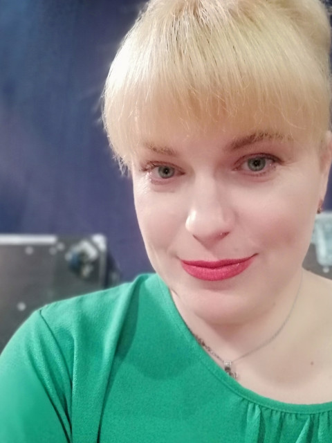 Анастасия, Россия, Москва, 43 года, 3 ребенка. Познакомлюсь с мужчиной для дружбы и общения. Анкета 835664. 