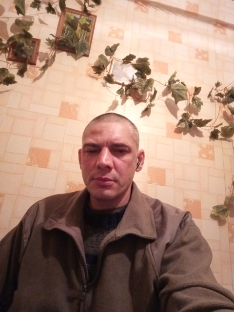 Алексей, Россия, Нариманов, 45 лет. Познакомлюсь с женщиной для любви и серьезных отношений, дружбы и общения.Алексей 45, очень не хороший человек, дальше больше.