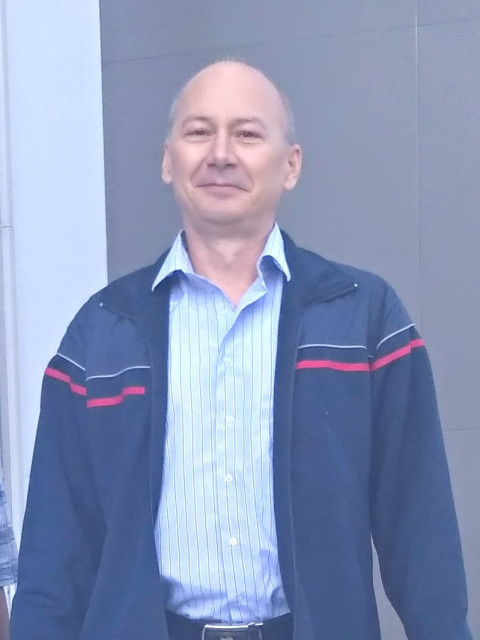 Rafael, Узбекистан, Ташкент, 48 лет, 1 ребенок. Познакомлюсь с женщиной для любви и серьезных отношений, брака и создания семьи, воспитания детей, рЯ разведен уже давно. Есть дочь, живет отдельно. Работаю программистом. Ищу нормальную девушку/женщи