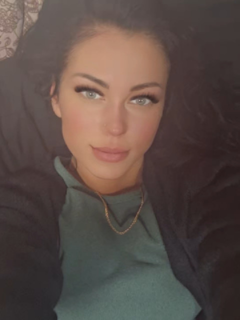 Александра, Россия, Северск, 35 лет. Познакомлюсь с мужчиной для любви и серьезных отношений. Анкета 836068. 