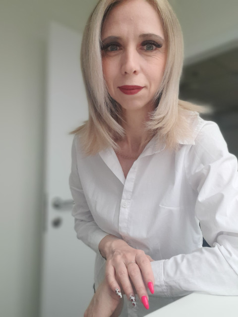 Катя, Россия, Дергачи, 40 лет, 2 ребенка. Познакомлюсь с мужчиной для любви и серьезных отношений, брака и создания семьи, воспитания детей, д Анкета 836098. 