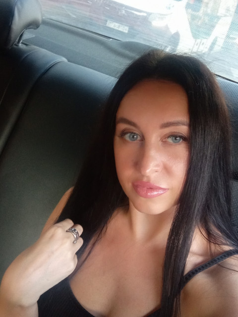 Ann, Россия, Москва, 40 лет, 1 ребенок. 🌸 Хочу найти достойного мужчину, которому не нужно напоминать, кау ухаживать и уважать девушМеня зовут Анна. Живу в Москве, работаю в сфере медицины. Есть дочь. Люблю животных, природу и актив