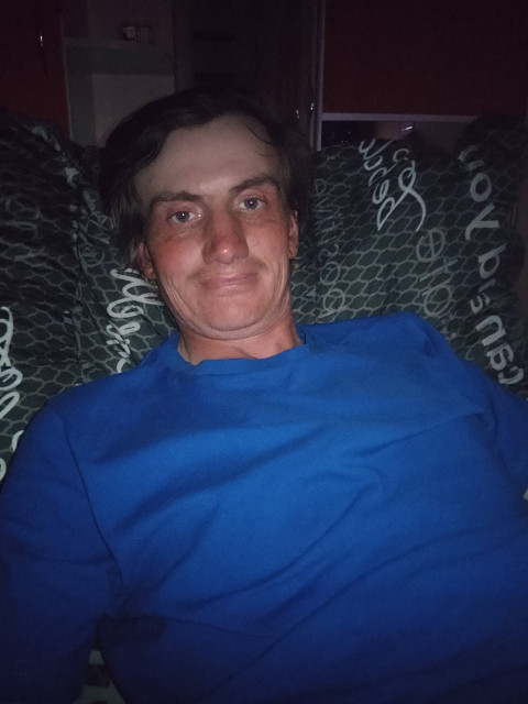 Иван Родионов, Россия, Псков, 35 лет. Он ищет её: Добрую, отзывчивую и чтобы любилаРаботаю