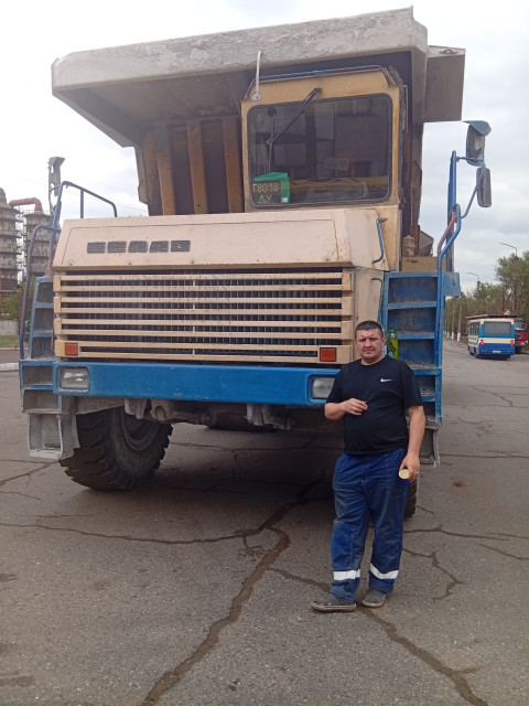 Андрей, Россия, Алчевск, 43 года. Познакомлюсь с женщиной для любви и серьезных отношений, гостевого брака, дружбы и общения. Анкета 836833. 