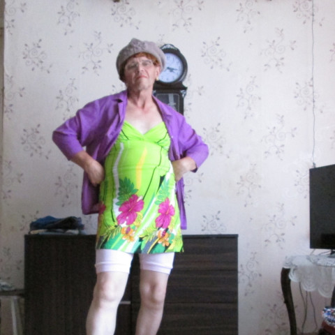 Тося Косарева, Россия, Казань, 65 лет, 1 ребенок. Хочу найти старше 70 лет одинокого из деревниласковая нежная вышиваю танцую вальс