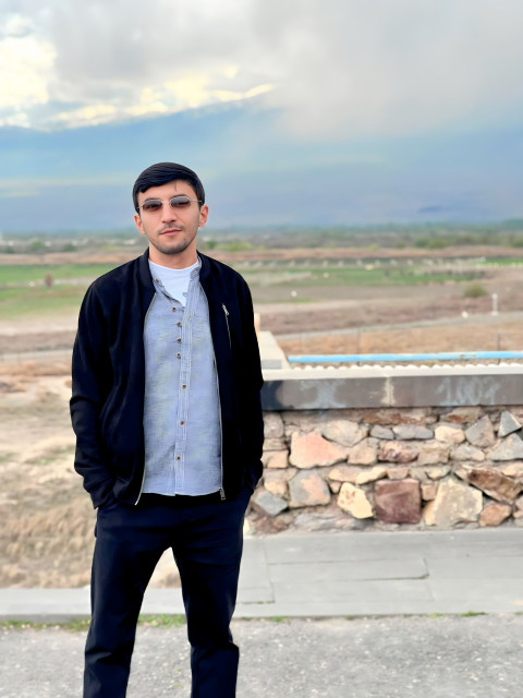 Арман, Москва, м. Митино. Фото на сайте ГдеПапа.Ру