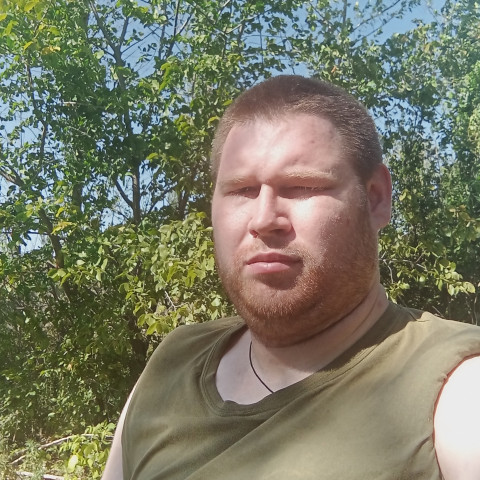 Сергей Лутай, Россия, Макеевка, 26 лет, 1 ребенок. Хочу найти Создание Серь?зных отношенийПарень который не знает как справлялся с грустью