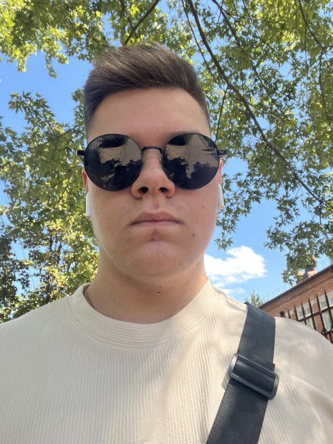 Владимир, Россия, Краснодар, 23 года. Хочу познакомиться с женщиной