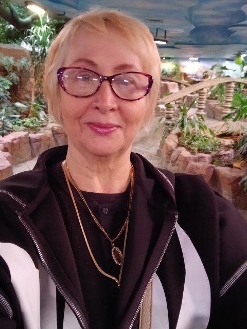 Мила Иванова, Россия, Москва, 61 год, 1 ребенок. Ищу: Мужчину славянина для семьи на росписи не ненастаиваю, не пьющего, без проблем как и я, которому одиноко...  Анкета 837475. 