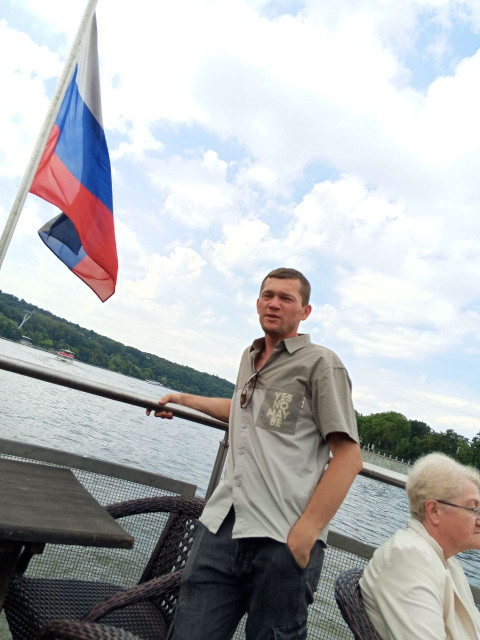 Михаил, Узбекистан, Самарканд, 39 лет. Познакомлюсь с женщиной для любви и серьезных отношений, брака и создания семьи, воспитания детей, рПростой мужчина женат не был хочу создать крепкую и прекрасную семью