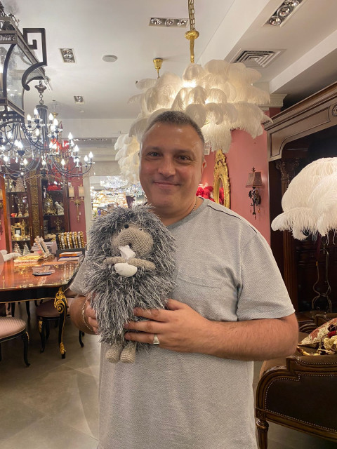 Сергей Шевцов, Россия, Москва, 51 год, 1 ребенок. Хочу встретить точно не курящую, желательно со светлыми глазами, москвичку, с которой развивать отноТигр, Рыбы! Не курю, не злоупотребляю алкоголем, и конечно же не принимаю наркотики. Решил кардиналь