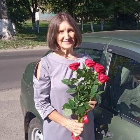 Любушка, Россия, Железногорск, 72 года, 1 ребенок. Хочу найти Живой, энергичный, любящий работать на даче Без вредных привычек Способный радоваться жизни, удивлятНе склонная к полноте, быстрая на подъе? м, Обычная внешность без маникюра макияжа. . Без вре