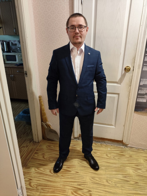 Алексей, Россия, Екатеринбург, 32 года. Познакомлюсь с женщиной для любви и серьезных отношений, дружбы и общения. Анкета 838326. 