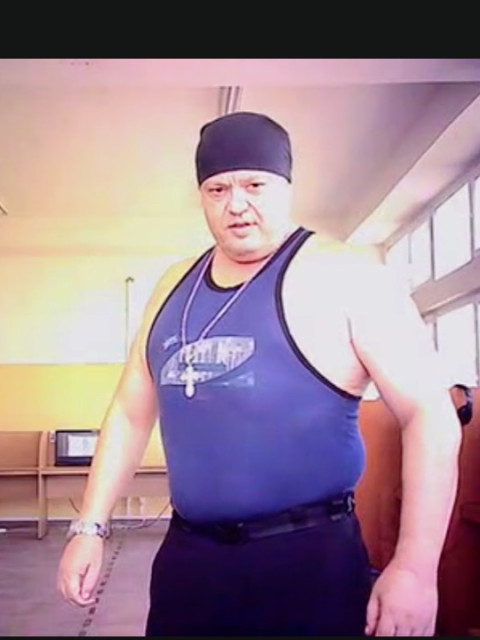 Богатырь, Москва, м. Бульвар Дмитрия Донского, 45 лет. Познакомлюсь с женщиной для любви и серьезных отношений.Не курю. Не пью вообще.