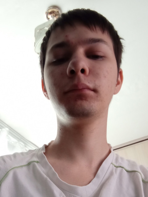 Максим, Россия, Златоуст, 22 года. Познакомлюсь для серьезных отношений.