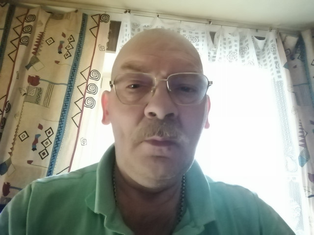 Юрий, Россия, Санкт-Петербург, 63 года, 2 ребенка. Познакомлюсь с женщиной для любви и серьезных отношений, брака и создания семьи, дружбы и общения.В жизни все пошло не по плану, ничего:прорвемся!