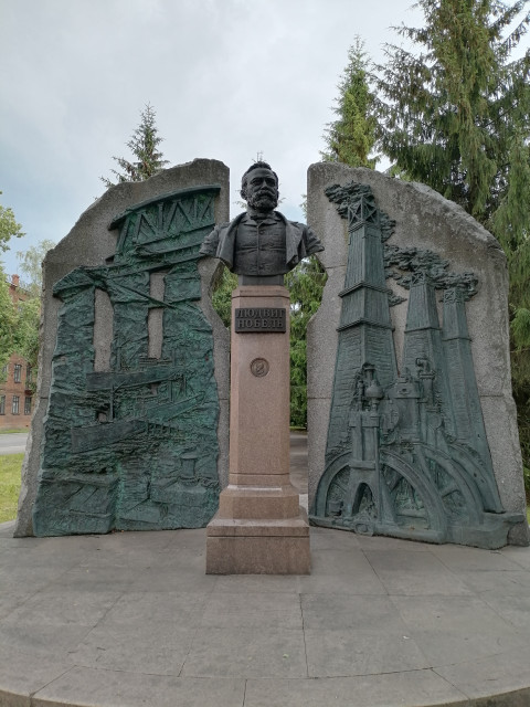 Karl, Москва, м. Авиамоторная, 50 лет. Познакомлюсь с женщиной для любви и серьезных отношений, брака и создания семьи, воспитания детей, рРазведён. Живу работаю в Москве . 
Увлечения разные. Хочу создать семью. 
Всё остальное при личной