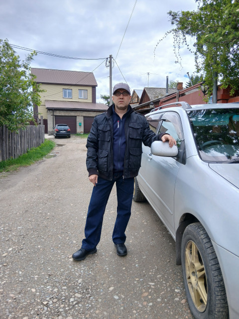 Константин, Россия, Иркутск, 48 лет, 1 ребенок. Познакомлюсь с женщиной для любви и серьезных отношений, брака и создания семьи.Высшее техническое образование. Политех. Горный Инженер электромеханик. Работаю электромонтажником. 