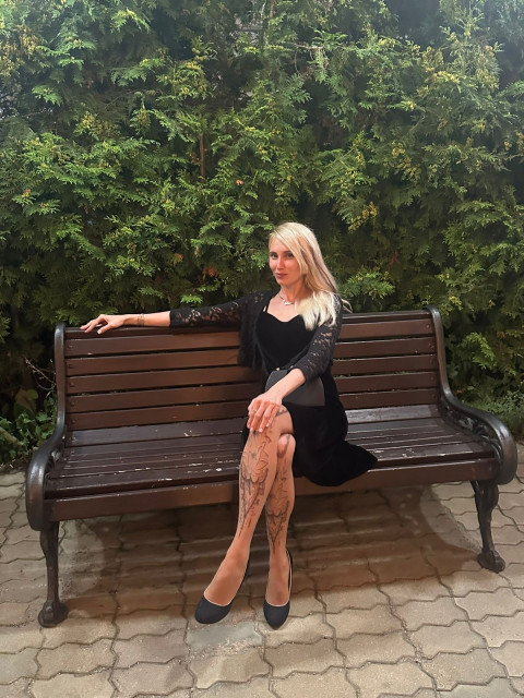 Анастасия, Москва, 34 года, 1 ребенок, 3 фото. Познакомлюсь с мужчиной 30-35 лет для любви и серьезных отношений, брака и создания семьи, рождения...  Анкета 839067. 