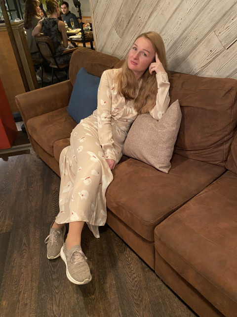 Виктория, Россия, Москва, 41 год, 2 ребенка. Познакомлюсь с мужчиной для любви и серьезных отношений, брака и создания семьи, воспитания детей, дВ разводе два года. Ищу своего человека. С кем можно быть собой.