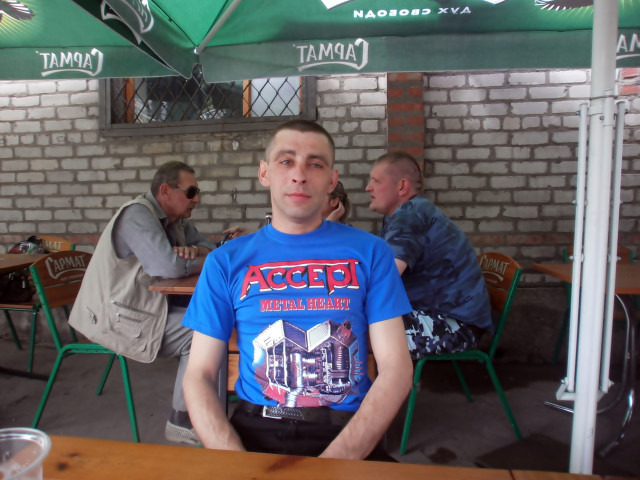 Александр, Россия, Брянка, 53 года. Познакомлюсь с женщиной для любви и серьезных отношений.нормальный обычный