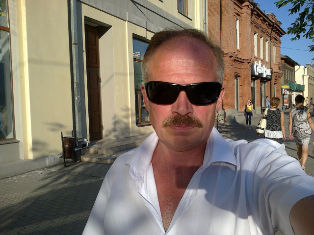 Вася, Россия, Волгодонск, 60 лет. Хочу найти симпатичную... так себе, ничего выдающегося, серая личность