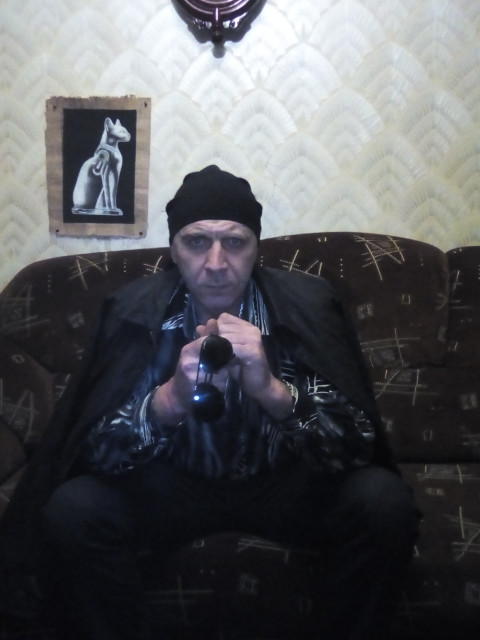 Виктор, Россия, Донецк, 53 года. Познакомлюсь с женщиной для любви и серьезных отношений, брака и создания семьи. Анкета 839614. 