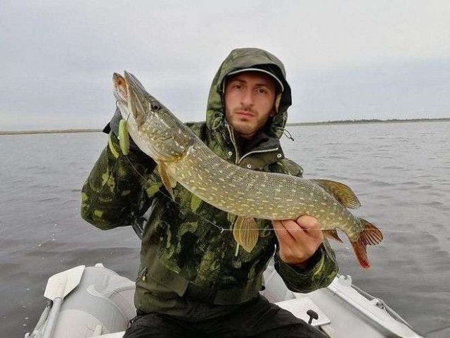 Beka, Грузия, Тбилиси, 36 лет. Ищу добрую, искреннюю женщину, которая верит в Бога и живёт с теплом в сердце. Без вредных привычек,Я спокойный, надёжный и понимающий человек. Умею слушать и ценю искренность. Верю, что настоящие отн