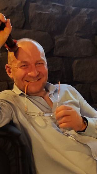 Тимофей, Россия, Екатеринбург, 46 лет. Хочу найти Не очень понимаю цель строительства семьи, людьми вышедшеми из детородного возраста. По мне так это Мне кажется, что очень важно что бы случился резонанс... Остальное можно обсудить...