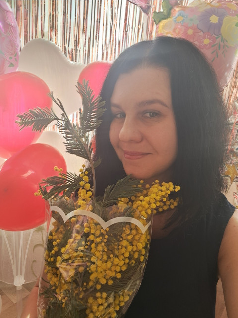 Брюнетка Изсела, Россия, Липецк. Фото на сайте ГдеПапа.Ру