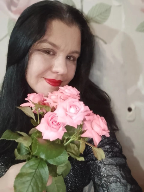 Брюнетка Изсела, Россия, Липецк. Фото на сайте ГдеПапа.Ру