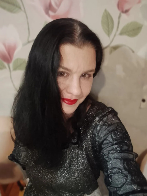 Брюнетка Изсела, Россия, Липецк. Фото на сайте ГдеПапа.Ру